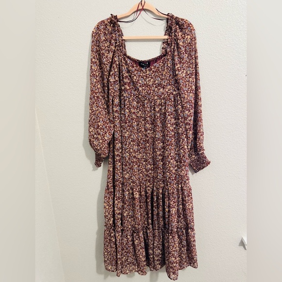 By The River Floral‎ Burgundy Ruffle Accent Midi Dress Size Medium - Picture 4 of 12